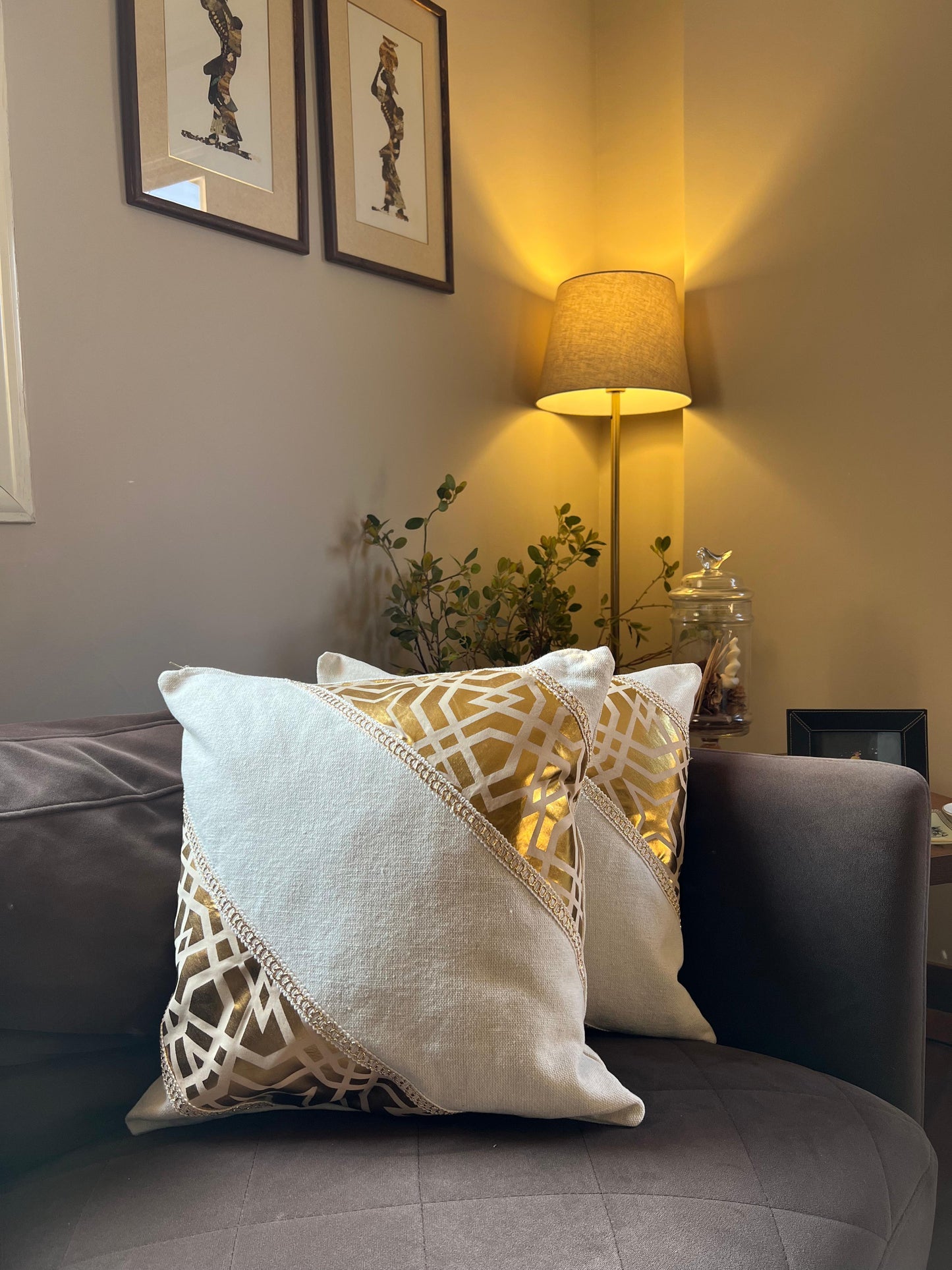 Arabisque Wavy Cushion